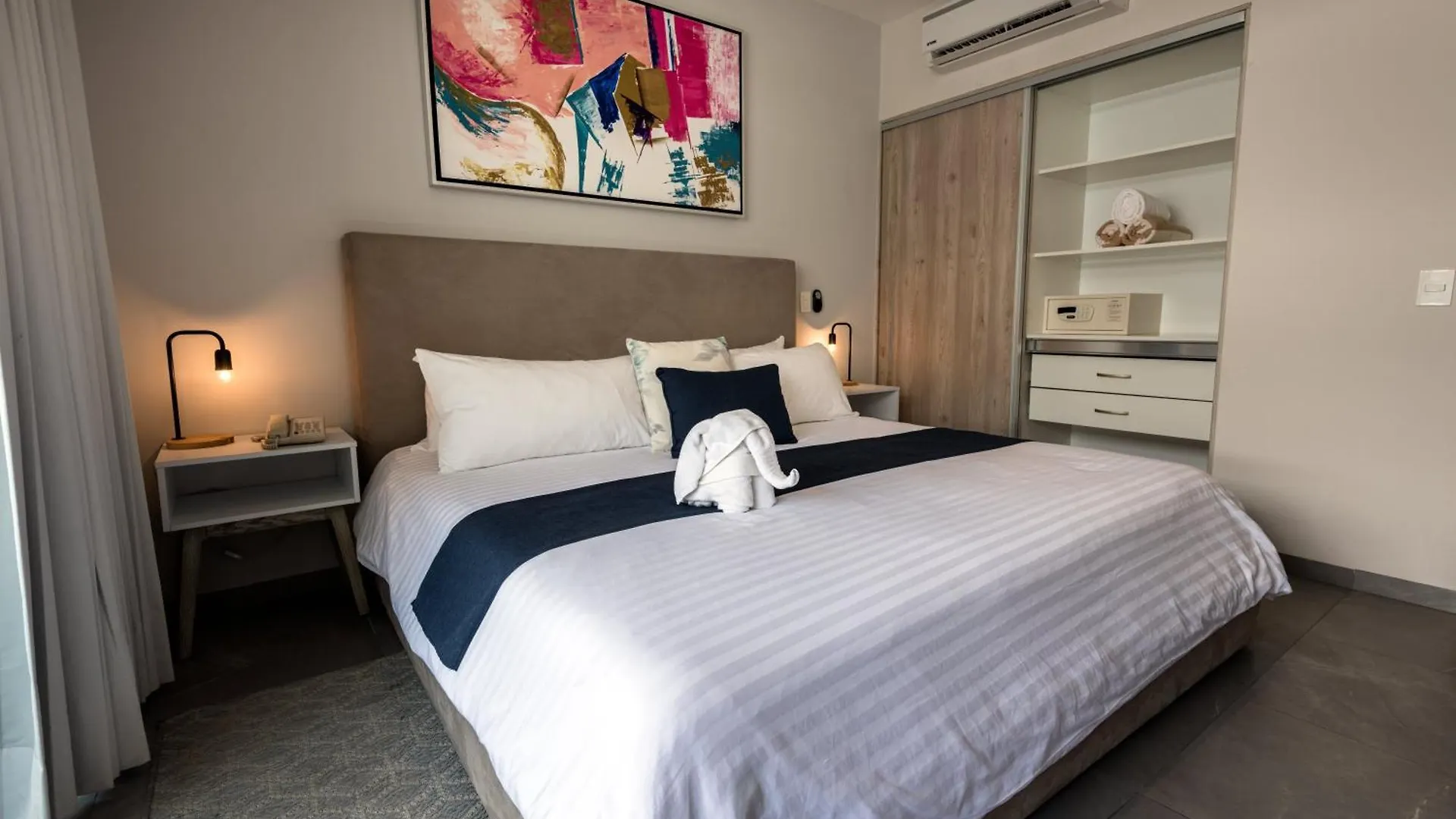 Gallery By Home Tulum Playa del Carmen Hotel